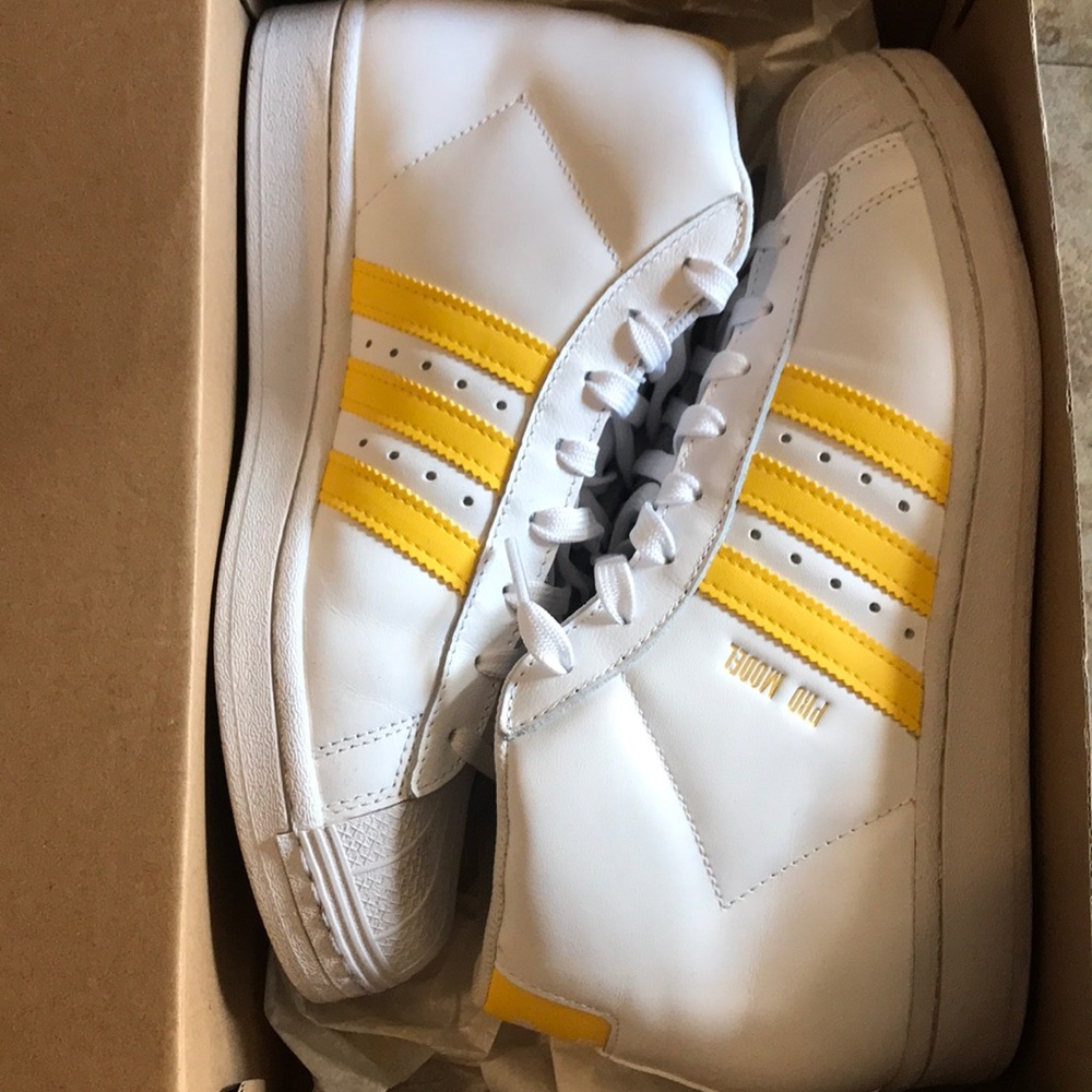 Women’s Adidas